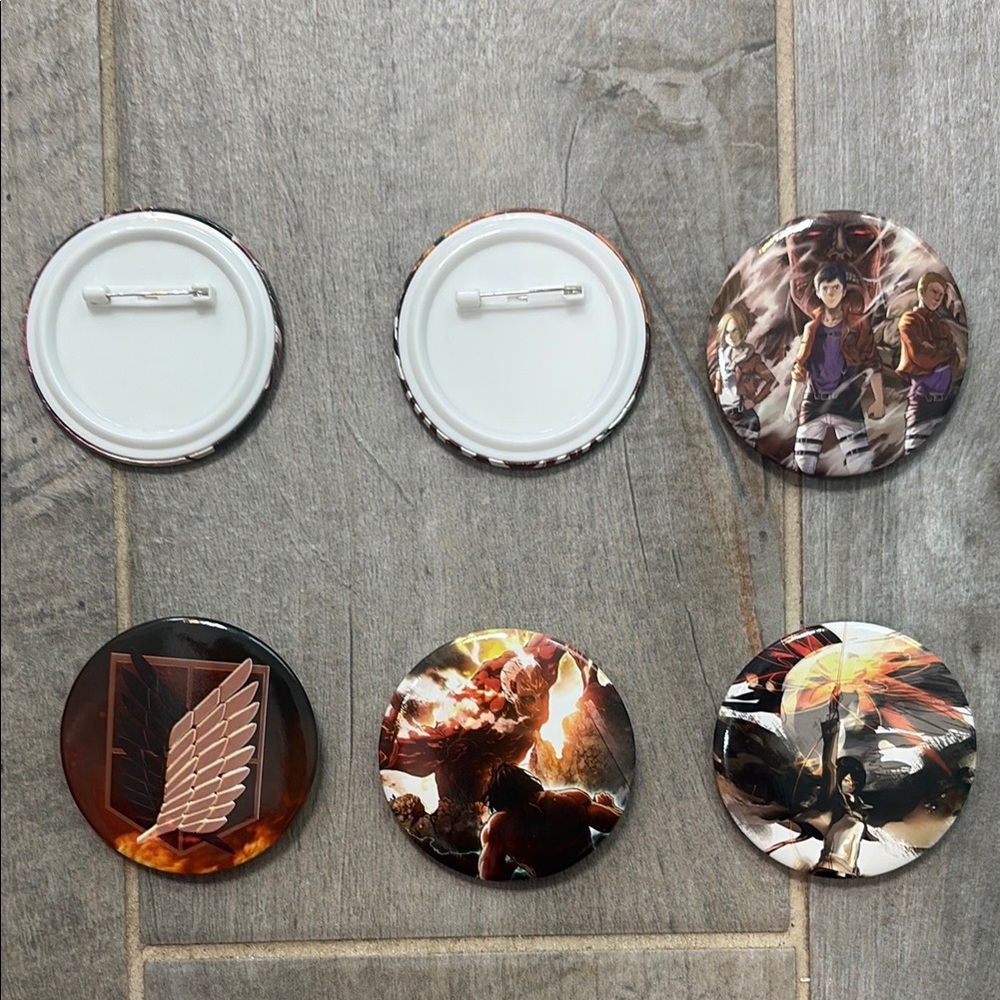 Attack on Titan Button Set - Picture 2 of 2